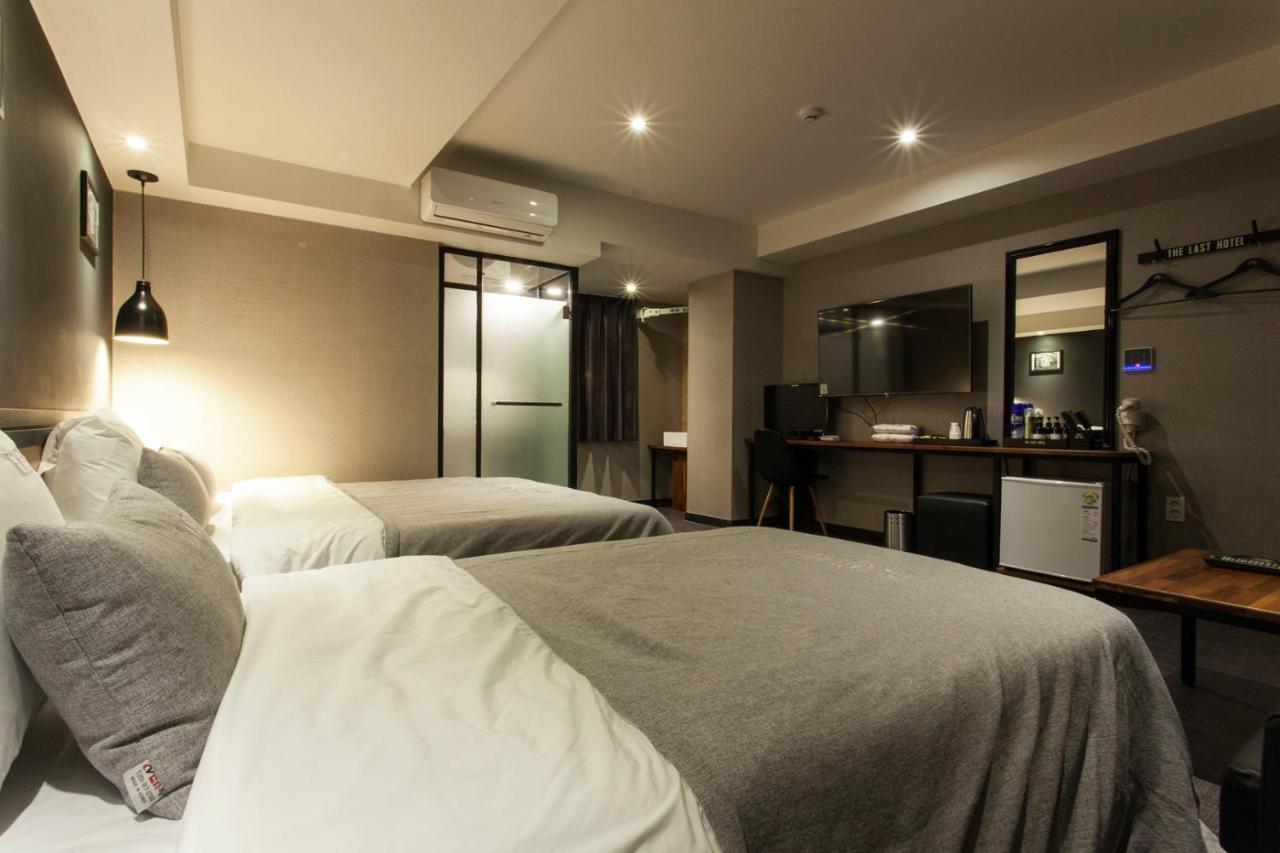 The Last Hotel Nampo Busan Bagian luar foto
