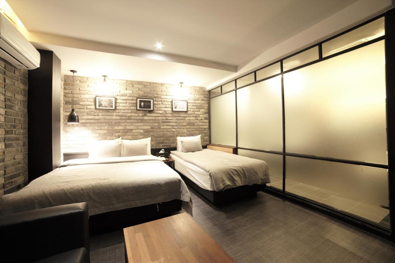 The Last Hotel Nampo Busan Bagian luar foto