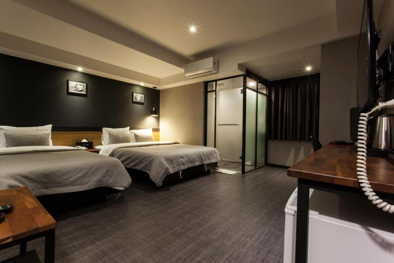 The Last Hotel Nampo Busan Bagian luar foto