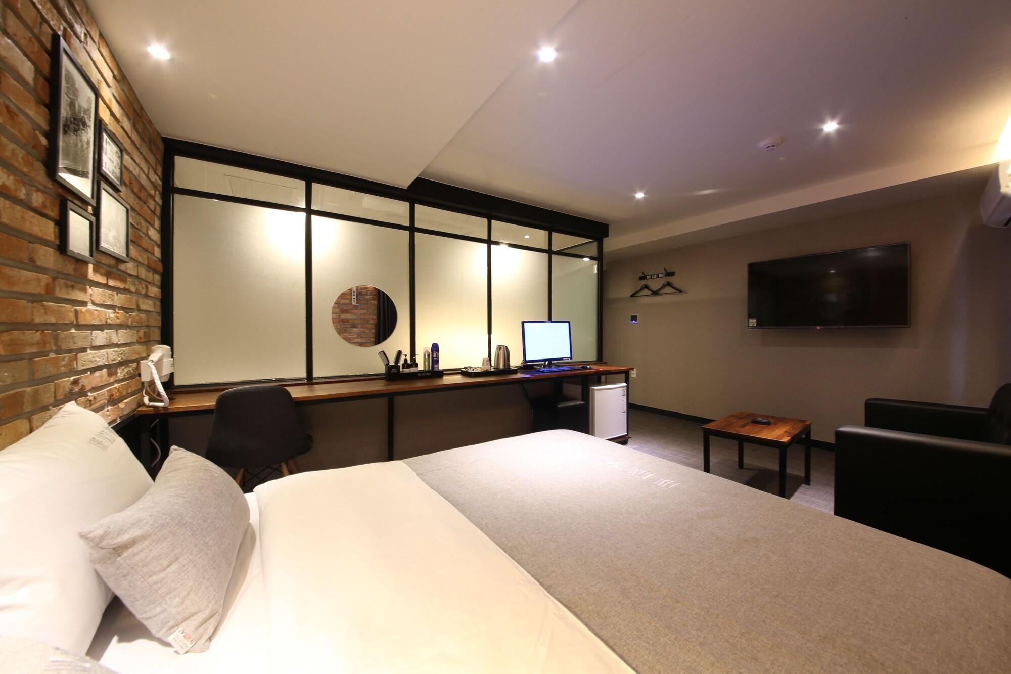 The Last Hotel Nampo Busan Bagian luar foto