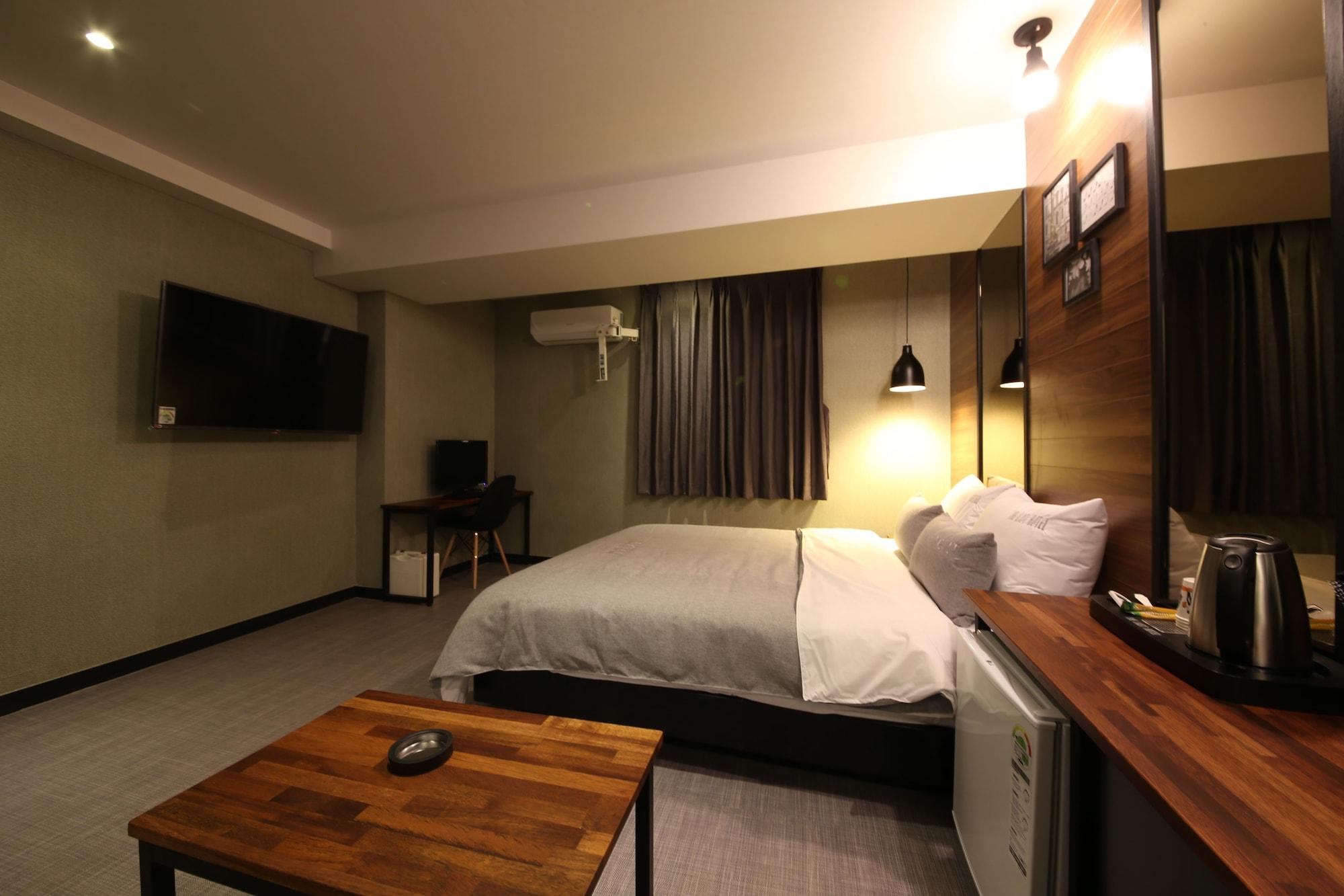 The Last Hotel Nampo Busan Bagian luar foto
