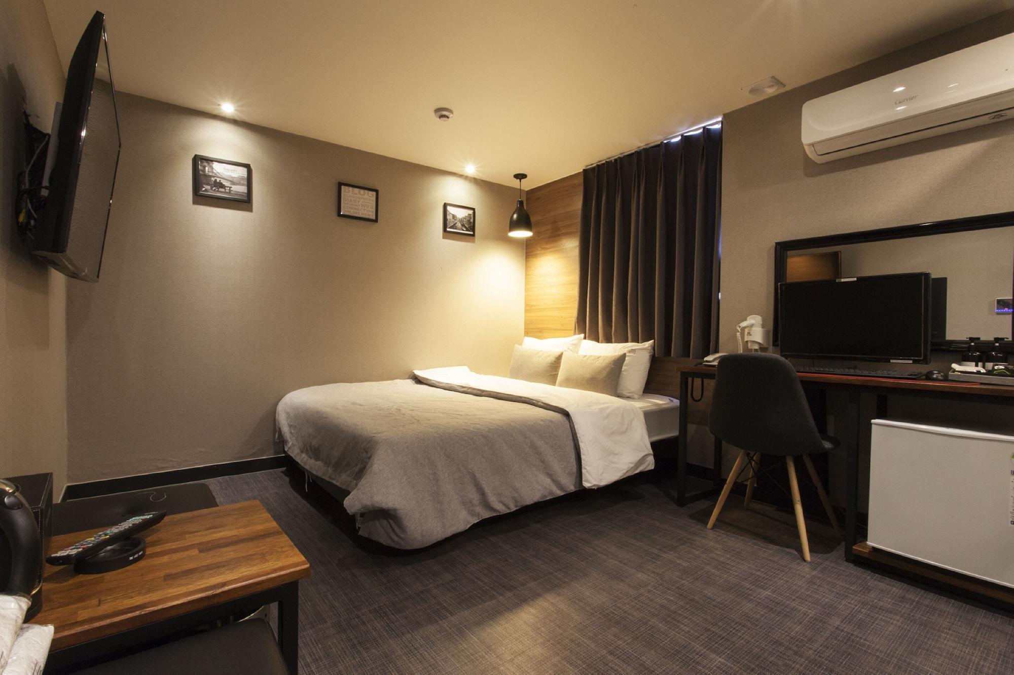 The Last Hotel Nampo Busan Bagian luar foto