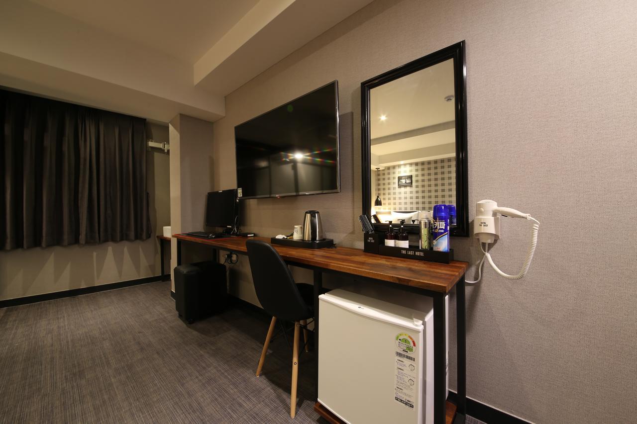 The Last Hotel Nampo Busan Bagian luar foto
